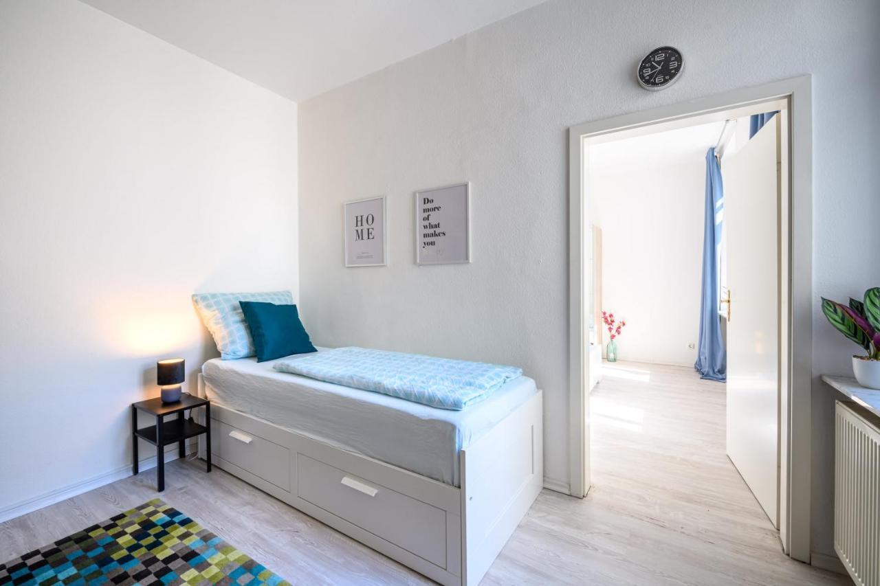 Grosszuegige Wohnung, Top-Lage Auf Dem Werder, Max 4 Personen Magdeburgo Exterior foto